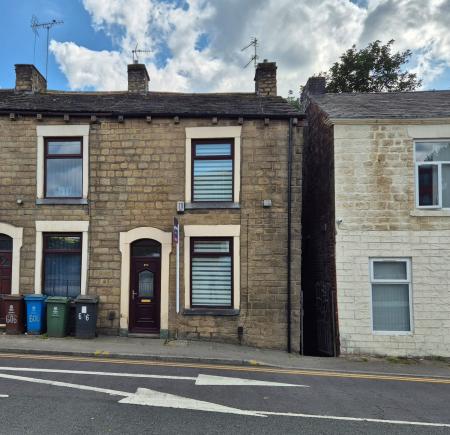 2 bedroom Terraced House to let in Huddersfield road, Oldham, OL4