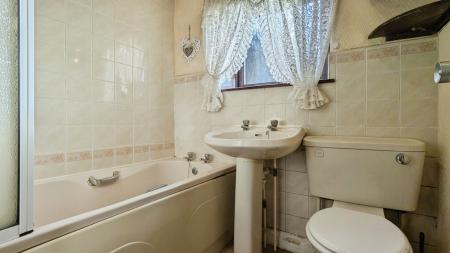 2 bedroom Terraced House for sale in West Street, Oldham, OL4