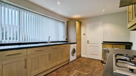 3 bedroom Detached house for sale in Rockingham Close, High Crompton, Shaw, OL2