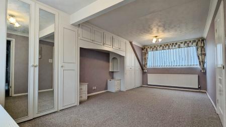 3 bedroom Detached house for sale in Rockingham Close, High Crompton, Shaw, OL2