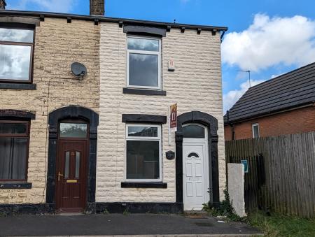 Margaret Street, Shaw, OL2