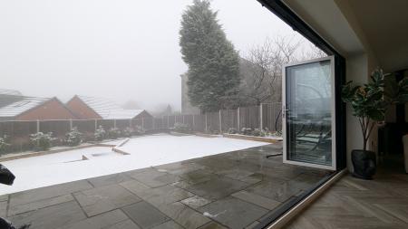 5 bedroom Detached house for sale in Spinners Way, Oldham, OL4