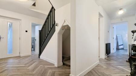 5 bedroom Detached house for sale in Spinners Way, Oldham, OL4