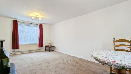 3 bedroom Terraced House for sale in Wildmoor Avenue, Oldham, OL4