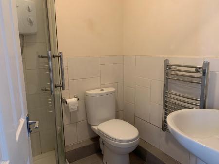 1 bedroom Flat to let in Hemingway House