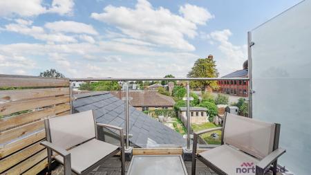 4 bedroom Terraced House for sale in Divinity Road, Cowley, Oxford, OX4