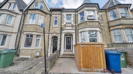 4 bedroom Terraced House for sale in Divinity Road, Cowley, Oxford, OX4