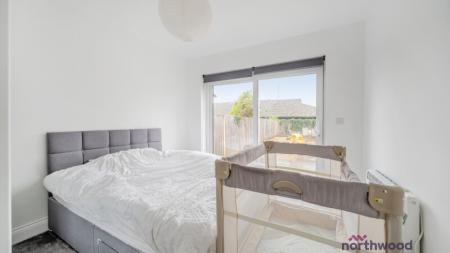 4 bedroom Terraced House for sale in Divinity Road, Cowley, Oxford, OX4