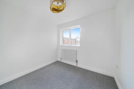 2 bedroom Flat to let in Downside End, Risinghurst, Oxford, OX3