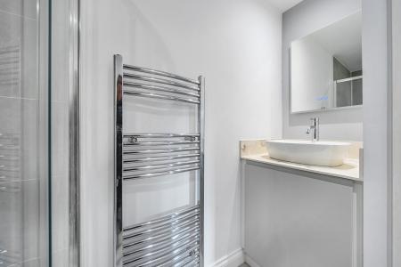 2 bedroom Flat to let in Downside End, Risinghurst, Oxford, OX3