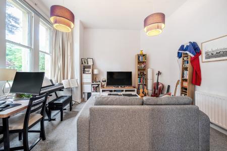 1 bedroom Flat to let in 165 Woodstock Road, Oxford, OX2