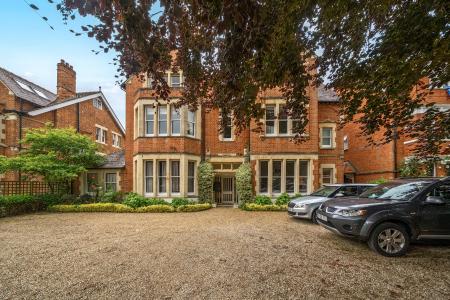 1 bedroom Flat to let in 165 Woodstock Road, Oxford, OX2