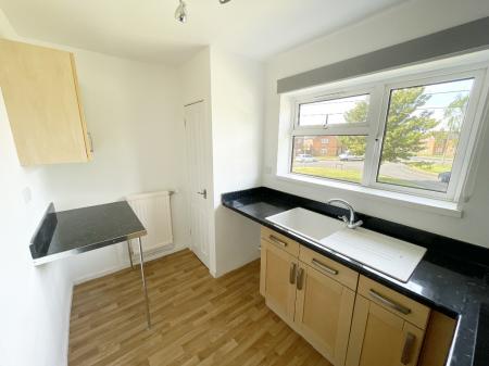 1 bedroom Flat for sale in Derwent Drive, Gunthorpe, Peterborough, PE4