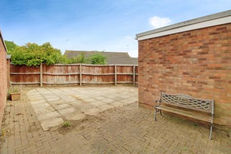 3 bedroom Bungalow for sale in Ellwood Avenue, Stanground, Peterborough, PE2