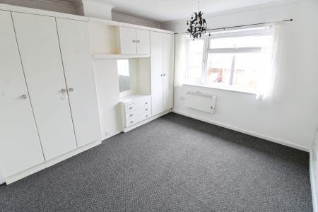 3 bedroom Semi-detached house to let in Franklyn Crescent, Peterborough, PE1