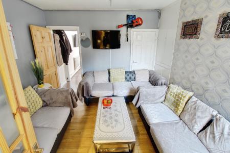 2 bedroom Terraced House for sale in Clarence Road, Millfield, Peterborough, PE1