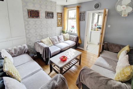 2 bedroom Terraced House for sale in Clarence Road, Millfield, Peterborough, PE1