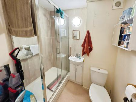 1 bedroom Flat to let in Lincoln Gate, Peterborough, PE1