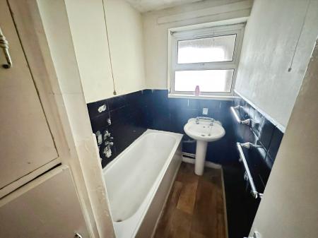 3 bedroom Flat for sale in St Marys Court, Central, Peterborough, PE1