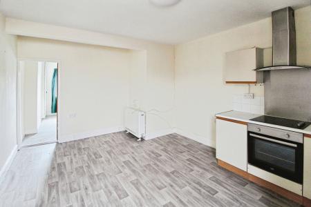 1 bedroom Flat to let in Lincoln Rd, Peterborough, PE1