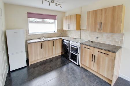 3 bedroom Terraced House to let in Barnstock, Bretton, Peterborough, PE3