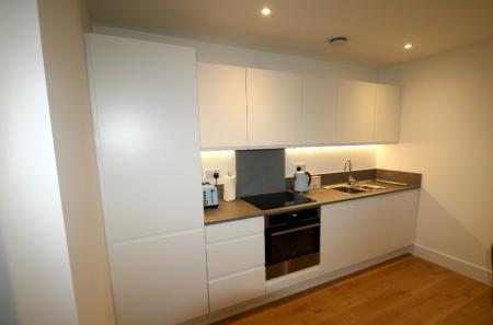 1 bedroom Flat for sale in Discovery Road, Plymouth, PL1