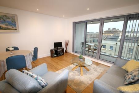 1 bedroom Flat for sale in Discovery Road, Plymouth, PL1