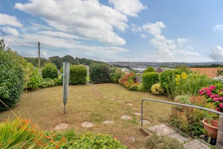 3 bedroom Bungalow for sale in Ernesettle Crescent, Plymouth, PL5