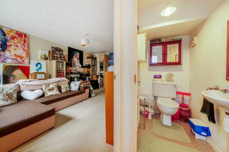 3 bedroom End of terrace house for sale in Longfield Place, Freedom Fields, Plymouth, PL4