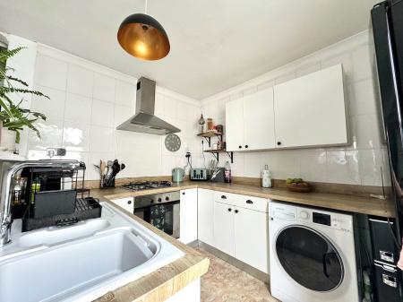 2 bedroom Maisonette for sale in May Terrace, St Judes, Plymouth, PL4