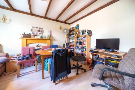 3 bedroom Detached house for sale in Wyndham Mews