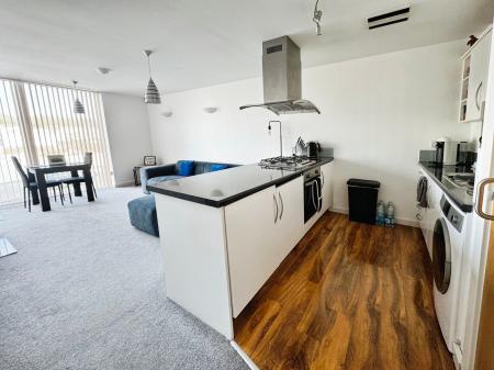 2 bedroom Flat for sale in East Quay House