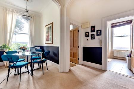 3 bedroom Flat to let in Mannamead Road, Mannamead, Plymouth, PL3