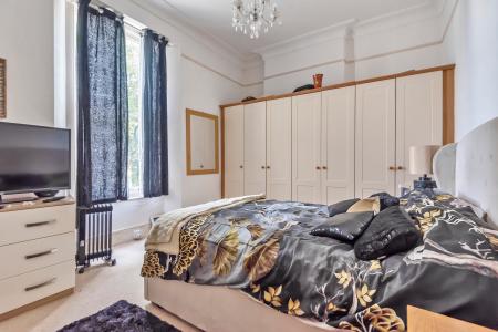 3 bedroom Flat to let in Mannamead Road, Mannamead, Plymouth, PL3