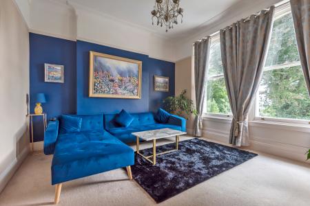 3 bedroom Flat to let in Mannamead Road, Mannamead, Plymouth, PL3