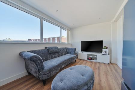 1 bedroom Flat for sale in Southway Drive, Southway, Plymouth, PL6