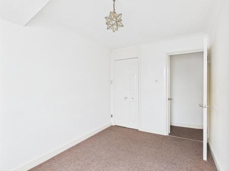 2 bedroom Flat for sale in Castle Road, Southsea, PO5