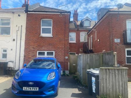 Christchurch Road, Boscombe, Bournemouth, BH7