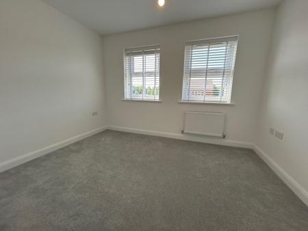 3 bedroom Semi-detached house for sale in Flint Avenue, Bedhampton, Havant, PO9