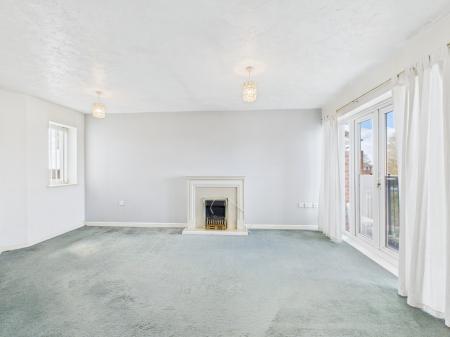 2 bedroom Flat for sale in Godwit Close, Gosport, PO12