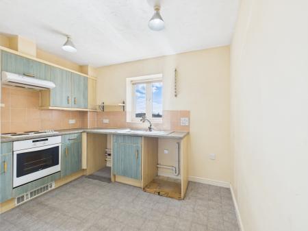 2 bedroom Flat for sale in Godwit Close, Gosport, PO12