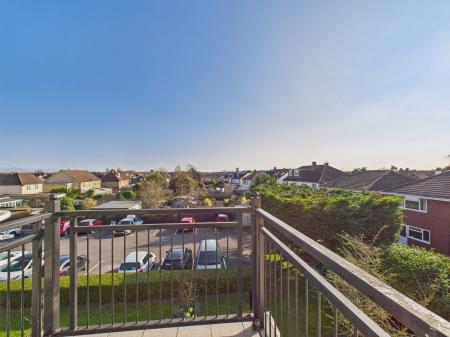 1 bedroom Retirement property for sale in Havant Road, Cosham, Portsmouth, PO6