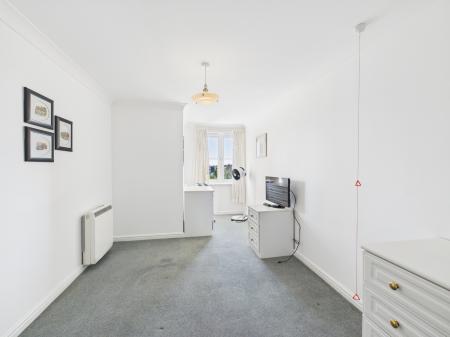 1 bedroom Retirement property for sale in Havant Road, Cosham, Portsmouth, PO6