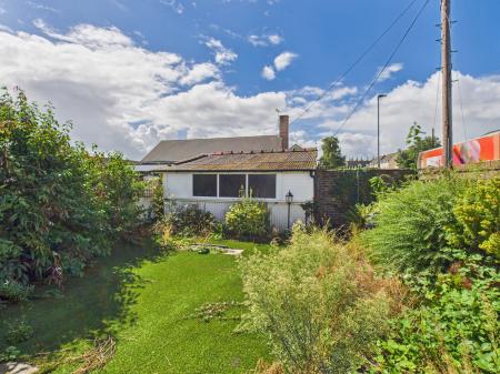 3 bedroom End of terrace house for sale in Highbury Grove, Cosham, Portsmouth, PO6