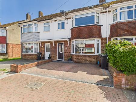 Kinross Crescent, Drayton, Portsmouth, PO6