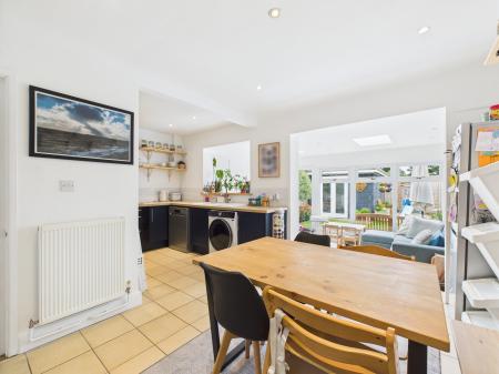 4 bedroom Terraced House for sale in Kinross Crescent, Drayton, Portsmouth, PO6