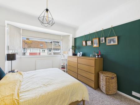 4 bedroom Terraced House for sale in Kinross Crescent, Drayton, Portsmouth, PO6