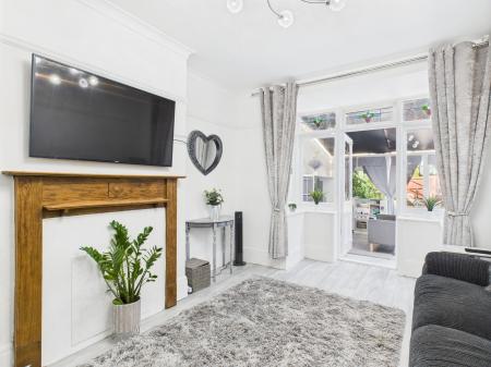 3 bedroom Terraced House for sale in Salisbury Road, Cosham, Portsmouth, PO6