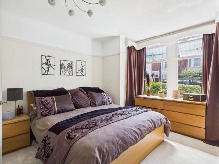 3 bedroom Terraced House for sale in Salisbury Road, Cosham, Portsmouth, PO6