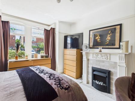 3 bedroom Terraced House for sale in Salisbury Road, Cosham, Portsmouth, PO6